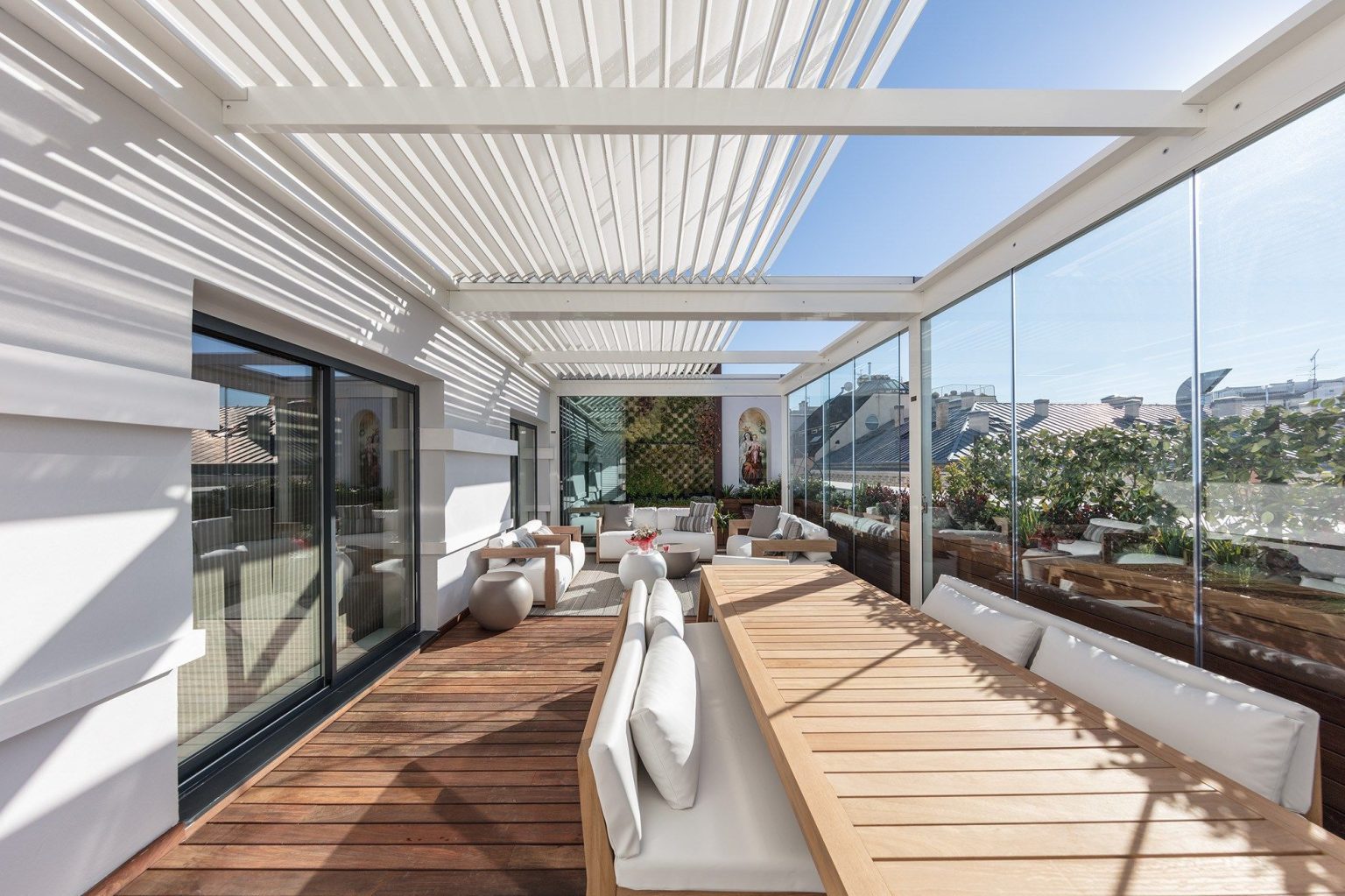 The Ultimate Buying Guide for Pergola Blinds: What to Look For